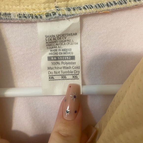 Natural Light hoodie - Picture 3 of 3